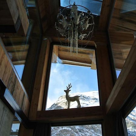 Backstage Hotel Chalet Rooms Zermatt Bagian luar foto