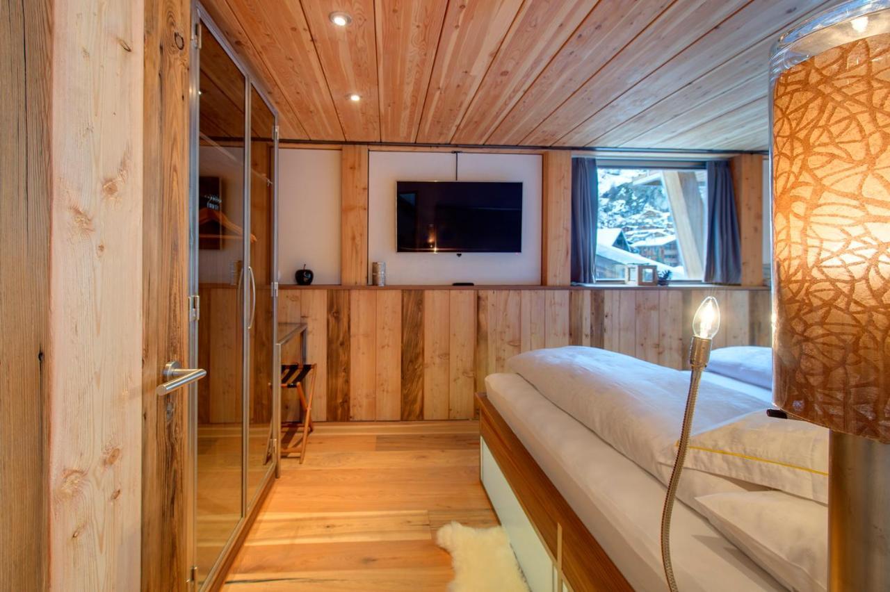 Backstage Hotel Chalet Rooms Zermatt Ruang foto